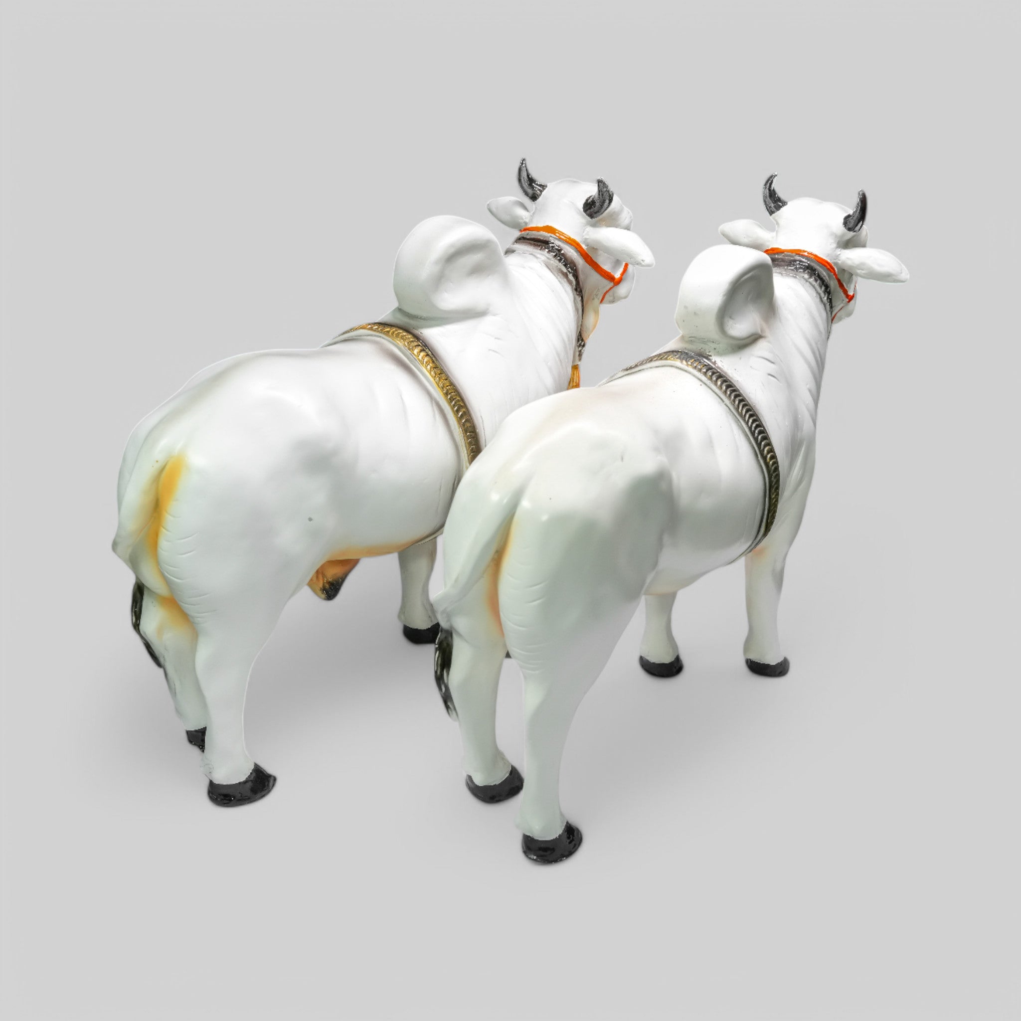 Fiber Ongole Bulls Pair - Large