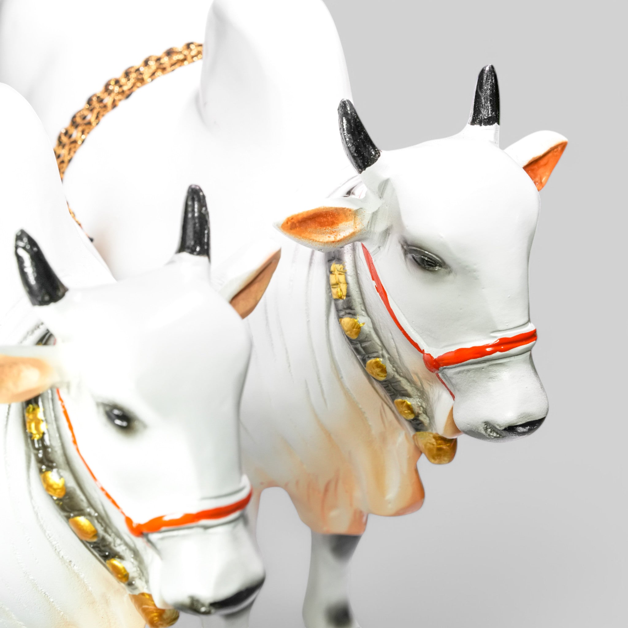 Metal Ongole Bull Pair - Large