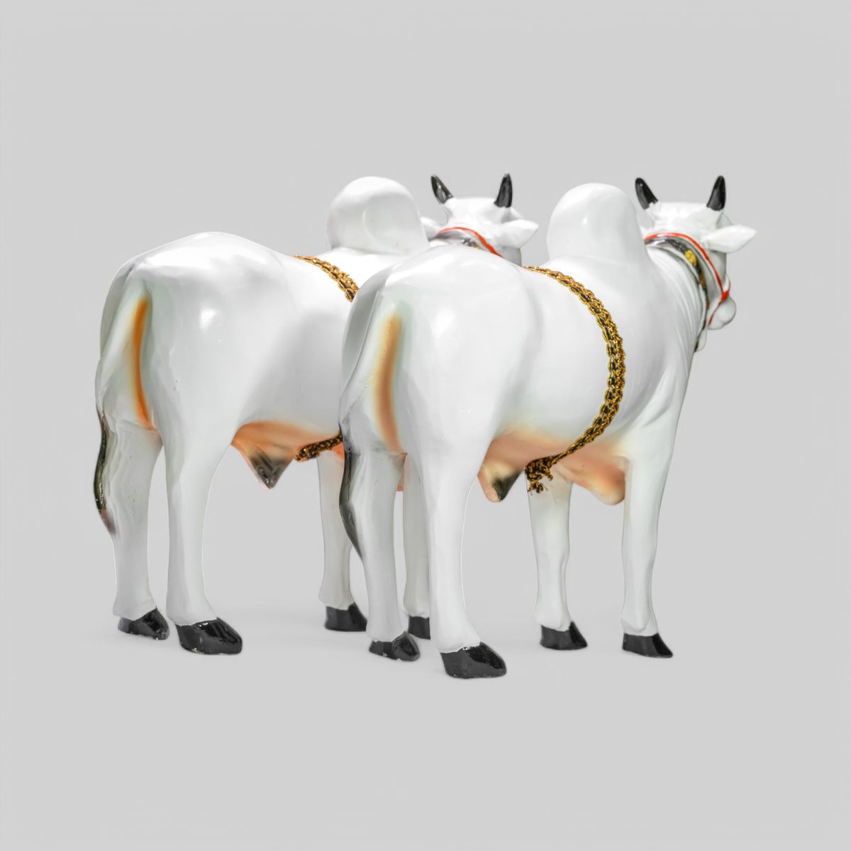 Steel Ongole Bulls Pair – Large — additional product photo, view 3