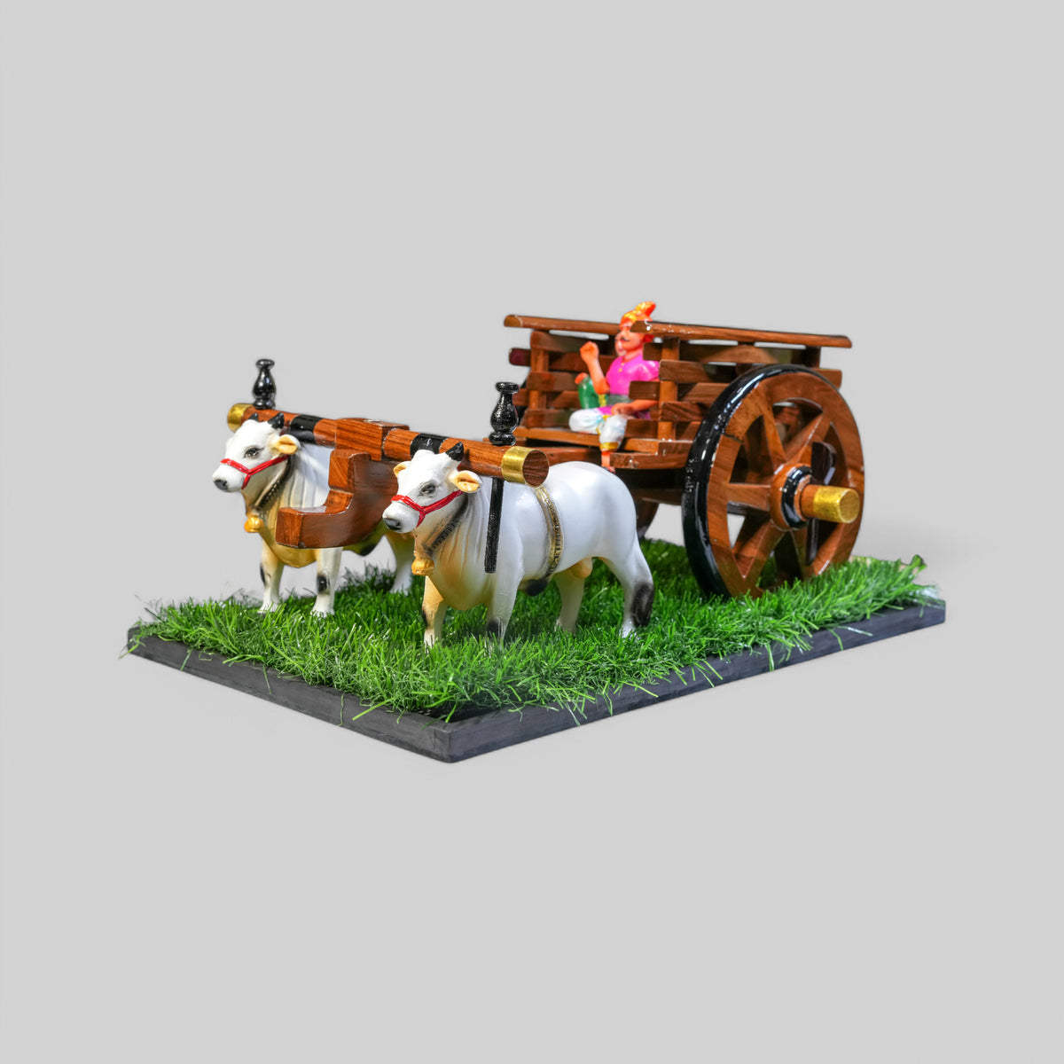 Teakwood Bullock Cart Gift Set – Small — styled with bulls and farmer figure on grass base, main view