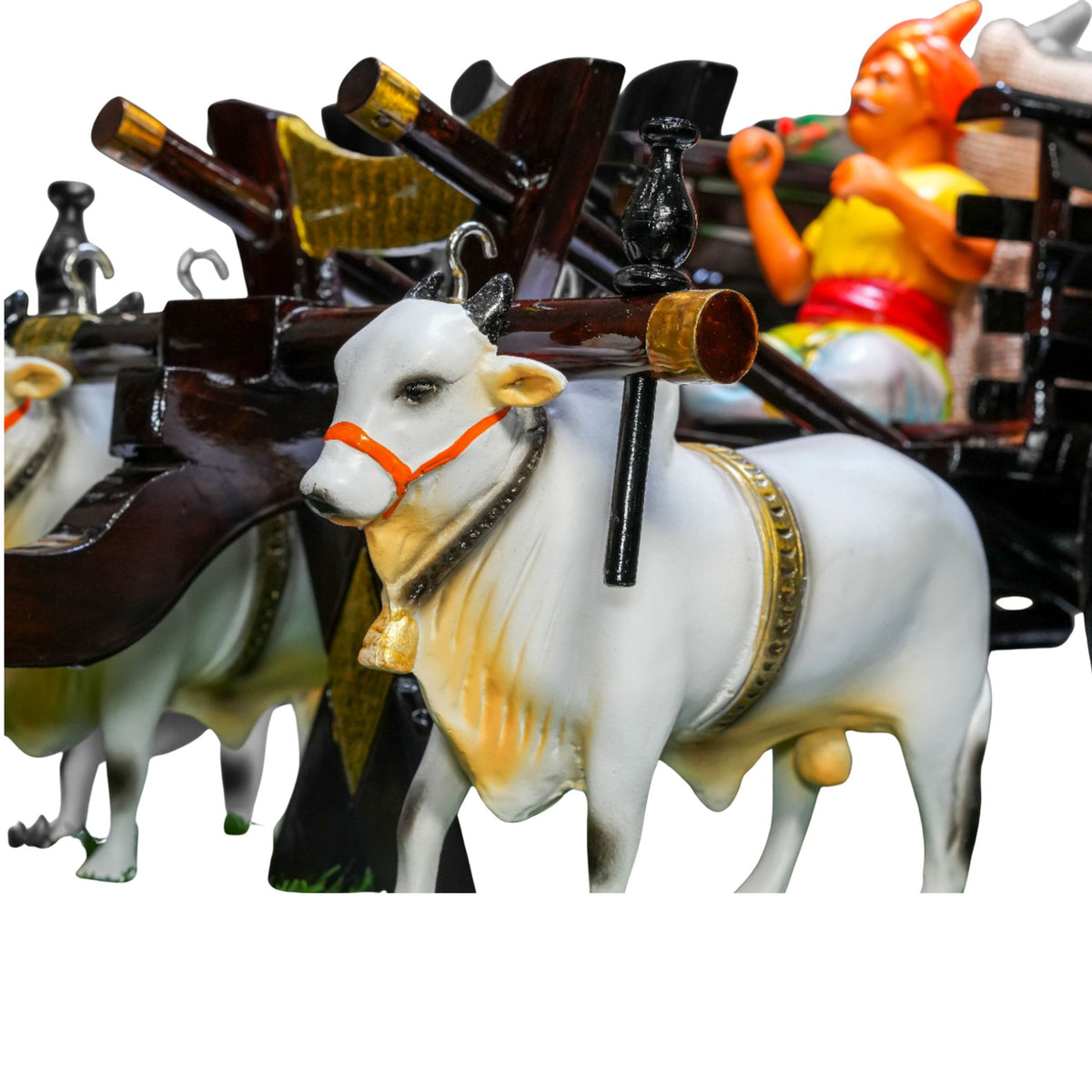 Dark Brown Bullock Cart Set – Medium — close-up of the pair of bulls